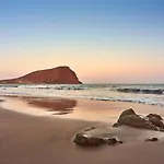 Apartmán Oceanfront 2 Bedrooms In Tenerife South *